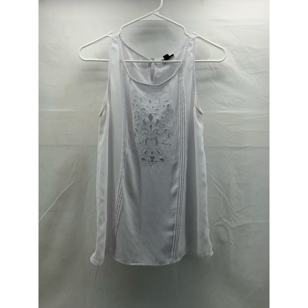 A.N.A women’s small white tank top with cutout detail